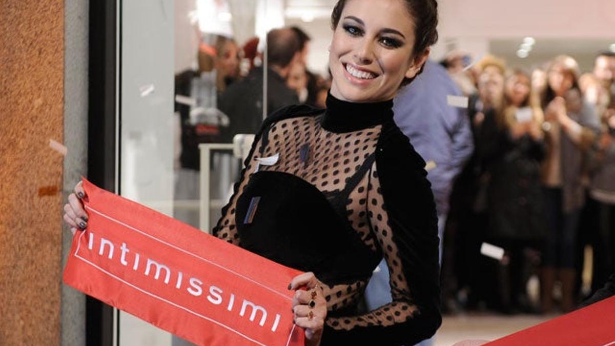 Blanca Suárez posa espectacular para Intimissimi