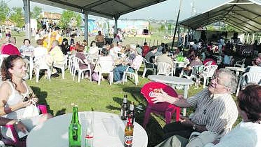 La carpa de las fiestas del año pasado.