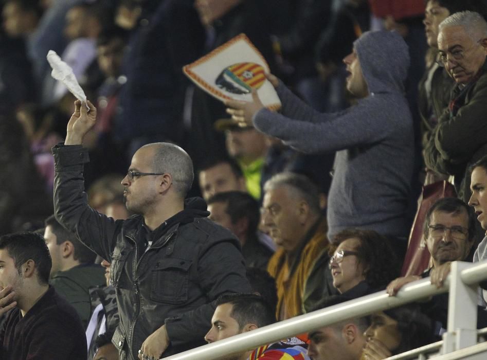 Bronca en Mestalla: la afición ya no puede más