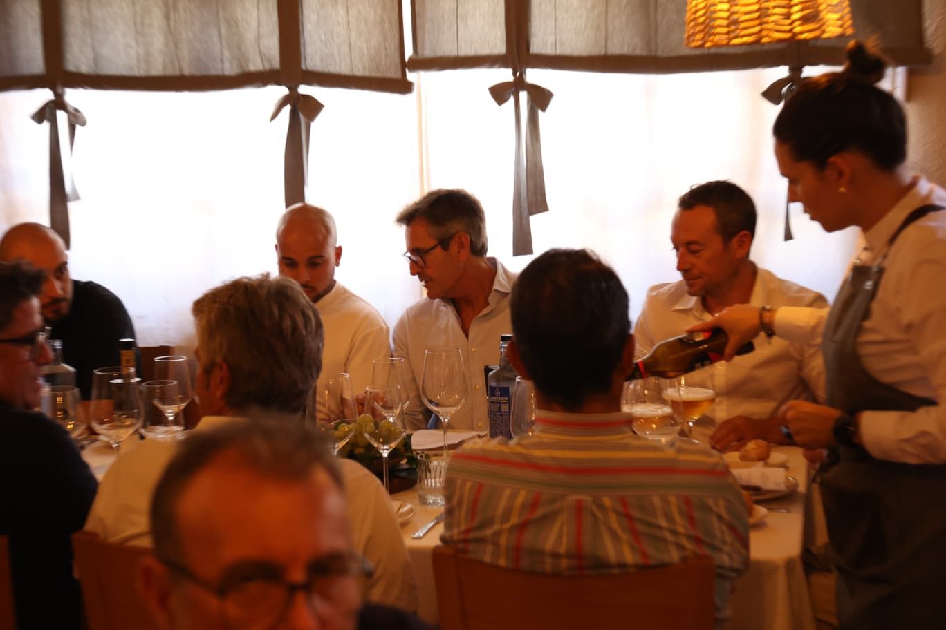 Monforte del Cid celebra en el Restaurante Ramón una cita de Menjars de la Terra con sabor clásico