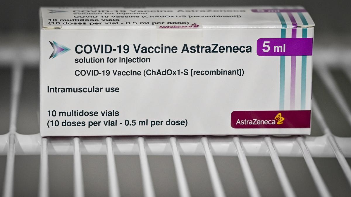 Bloqueadas en Italia 29 millones de dosis de vacuna AstraZeneca, según diario