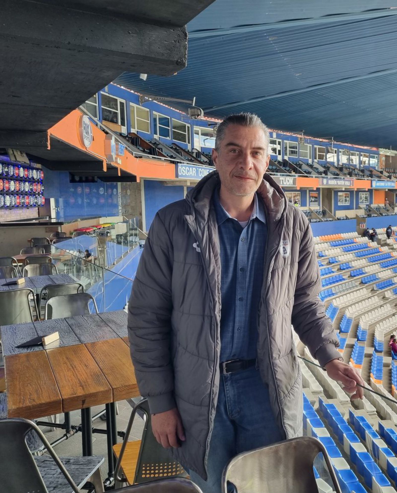 Martín Peláez, nuevo presidente del Real Oviedo, en el interior del Estadio de Hidalgo, donde juega el Pachuca. | Xuan Fernández