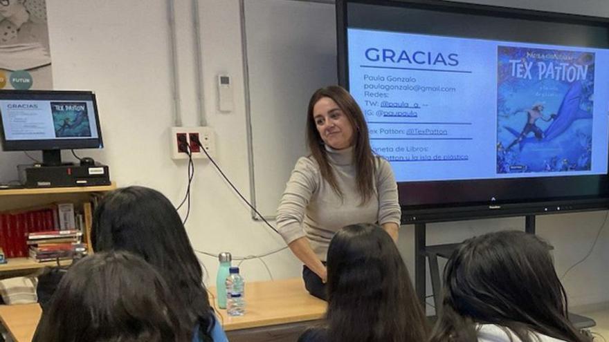 L’escriptora Paula Gonzalo consciencia amb el seu llibre sobre la defensa mediambiental a l’alumnat de l’Institut Cal Gravat   | ARXIU PARTICULAR