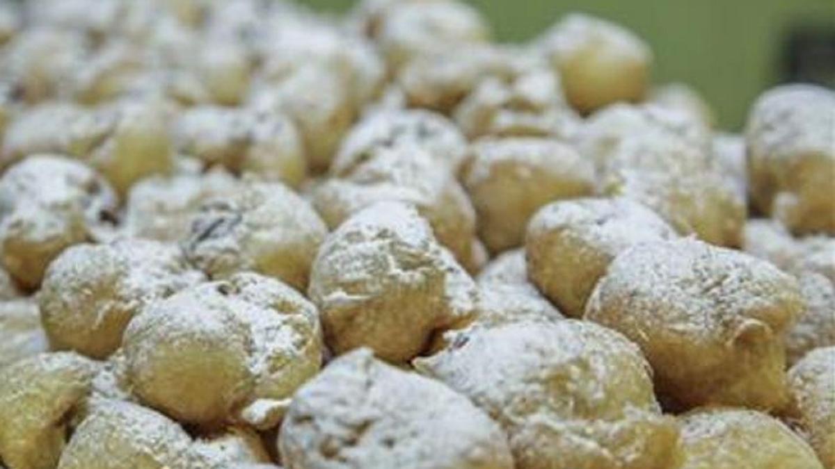 Los buñuelos son unos de los dulces típicos del Día de Todos los Santos.