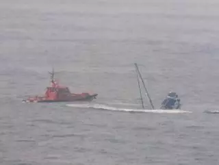 Unas orcas hunden un velero a 1,3 millas de Estaca de Bares, en el norte de la provincia de A Coruña