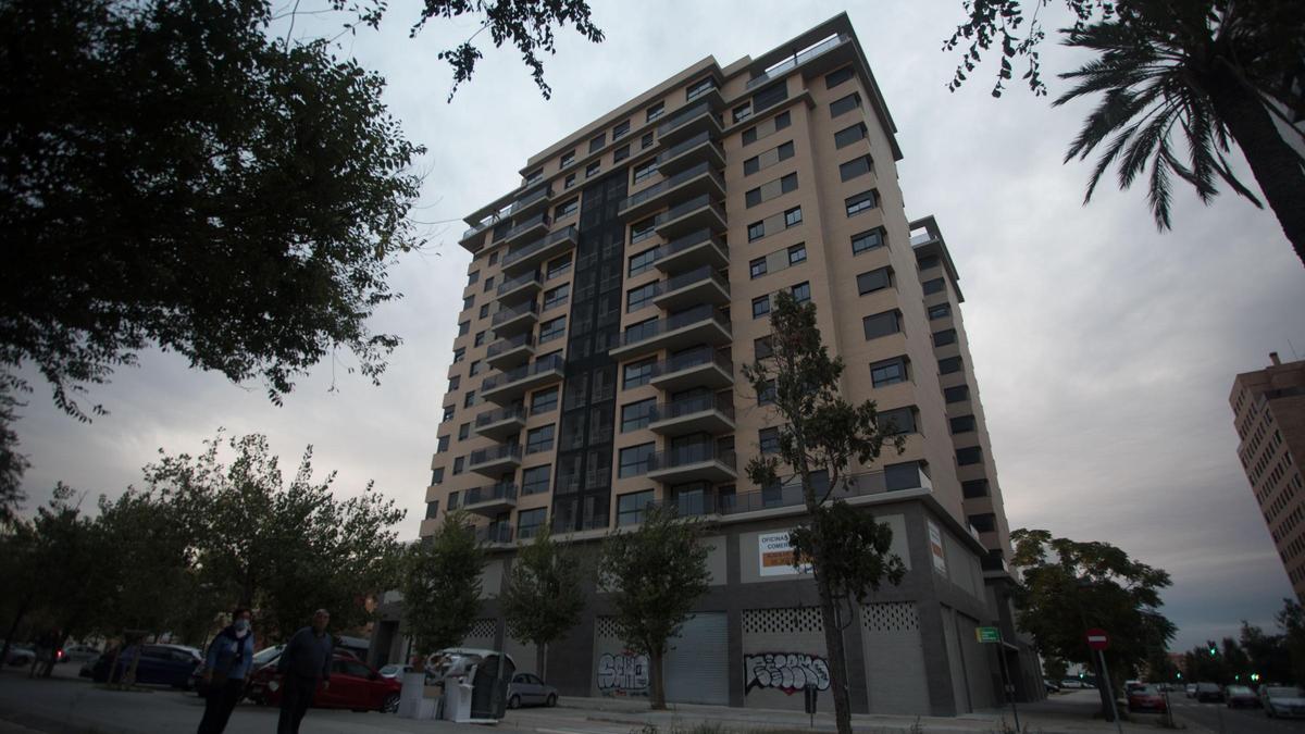 Edifici de vivendes de VPO promogut per Urbem a Malilla