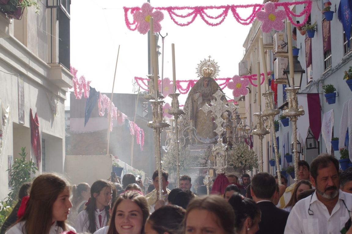 Las imágenes de la procesión de la Virgen de la Trinidad