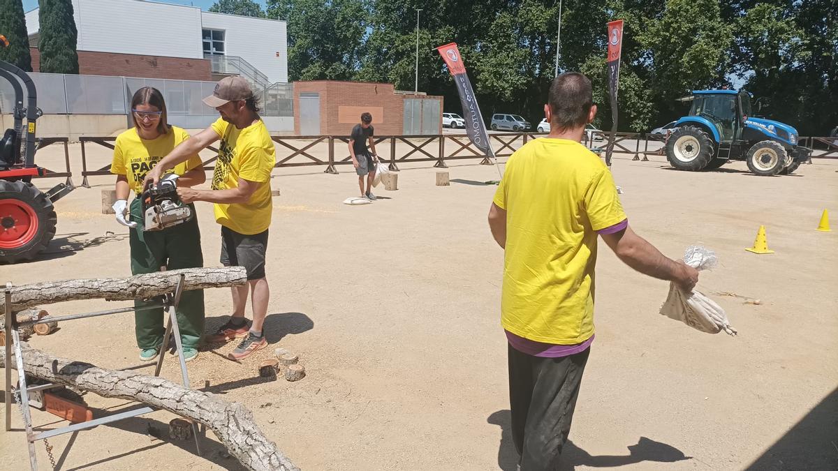 La prova del pagès de ferro es va fer al costat de la sala polivalent