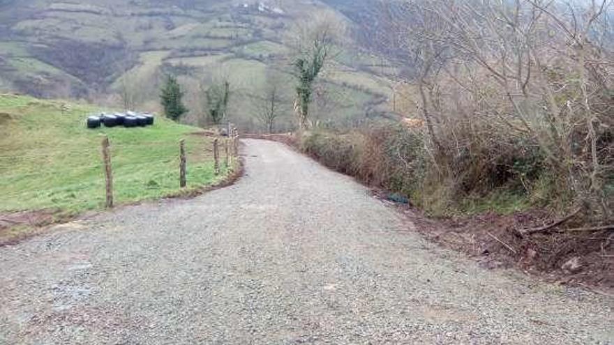 Estado en el que ha quedado la pista tras la reparación.