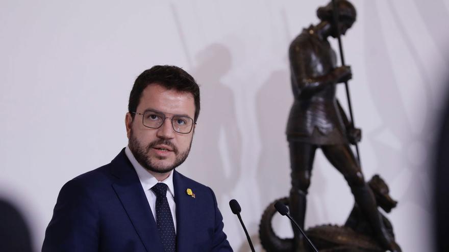 Aragonès proclama su compromiso con la plena libertad de "presos y exiliados"