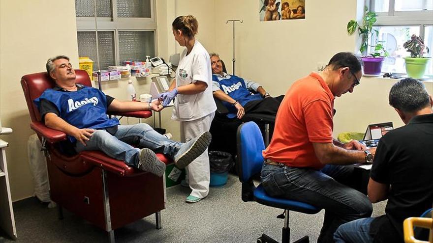 Funcionarios de la prisión realizan una campaña de donación de sangre