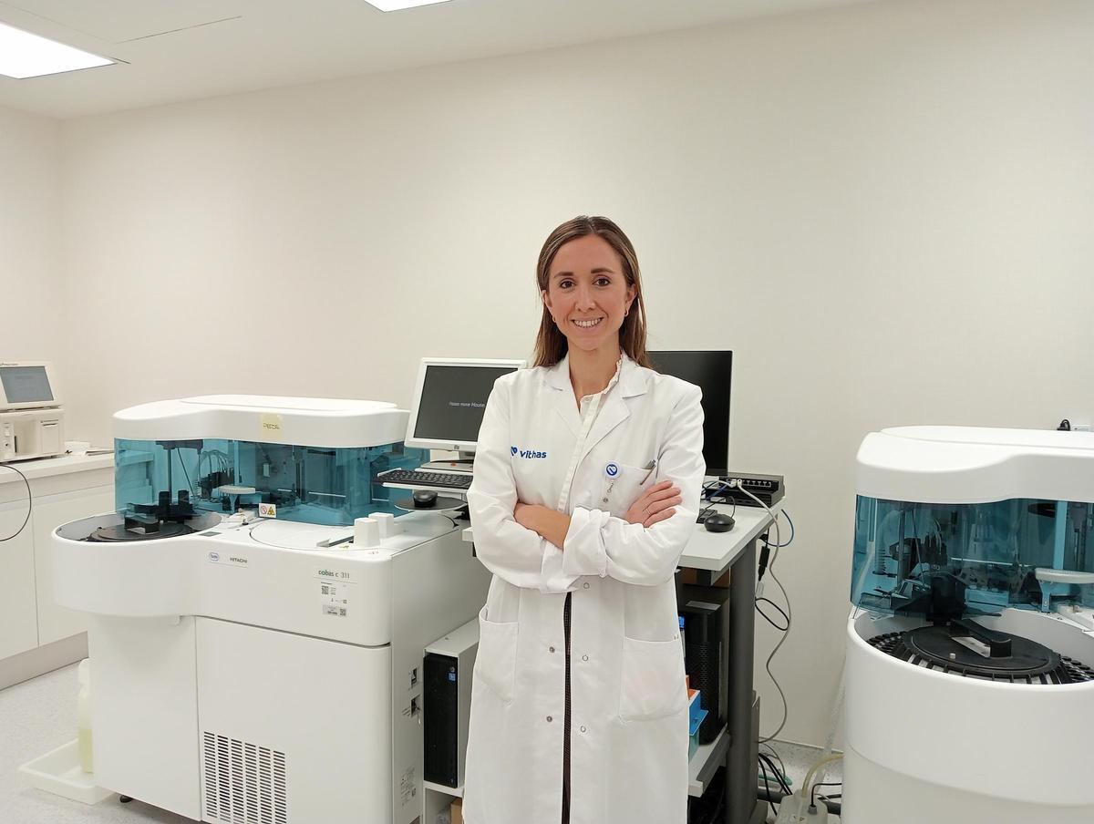 Dra. Ana Láinez en el laboratorio.