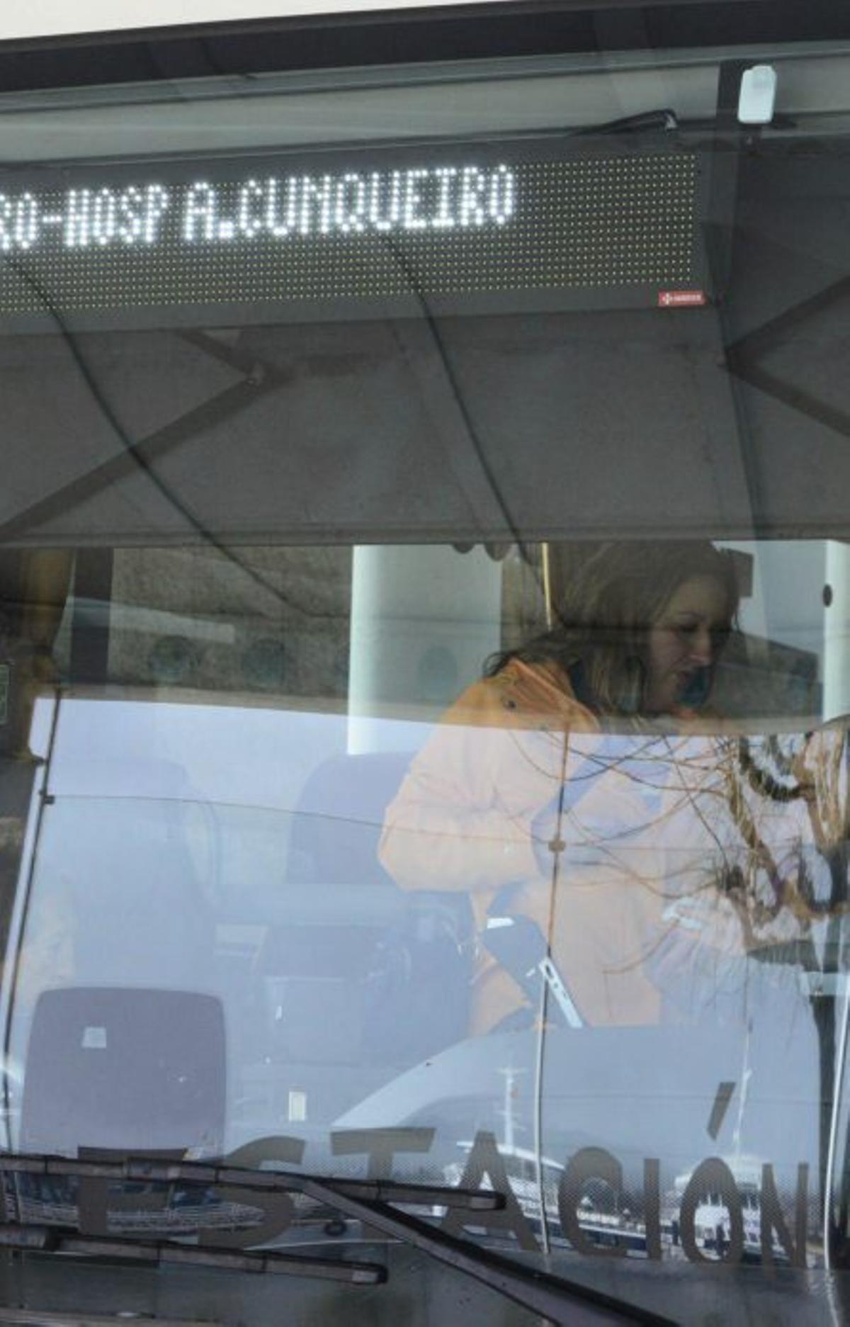 El autobús al hospital. | G. NÚÑEZ