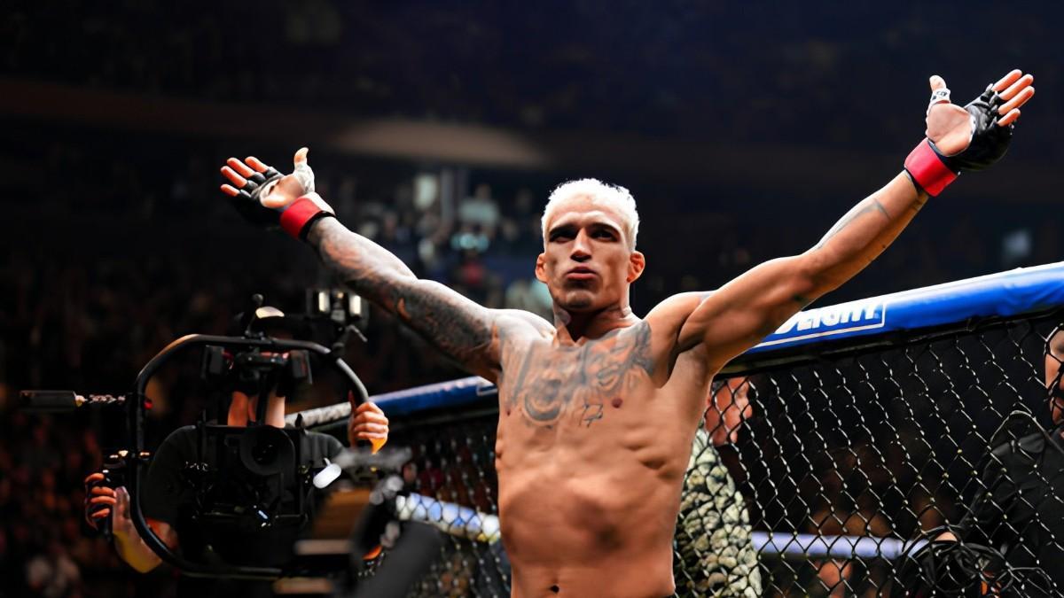 Charles Oliveira, rival de Topuria