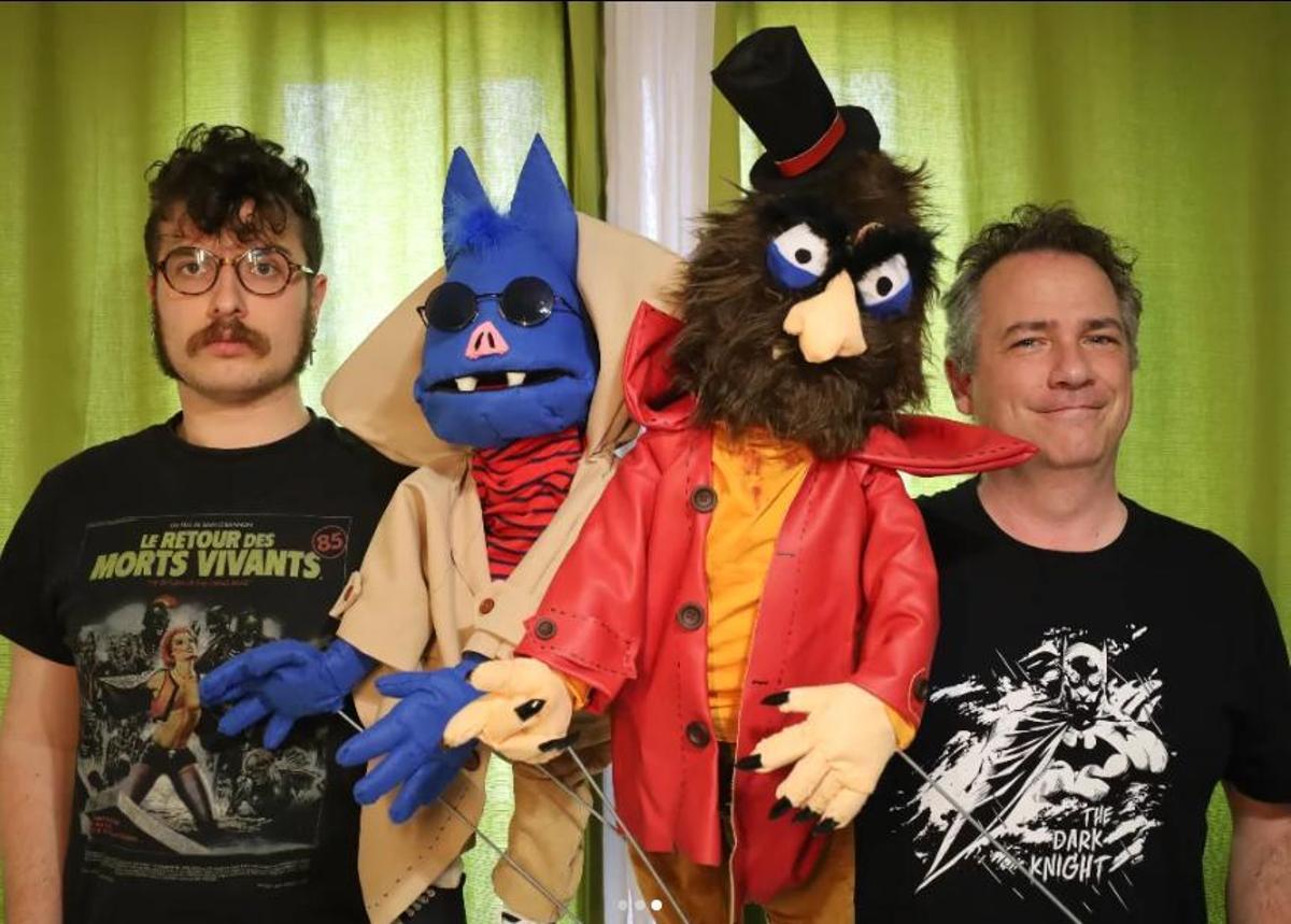 Foto de familia de los responsables de esta muestra dedicada al terror