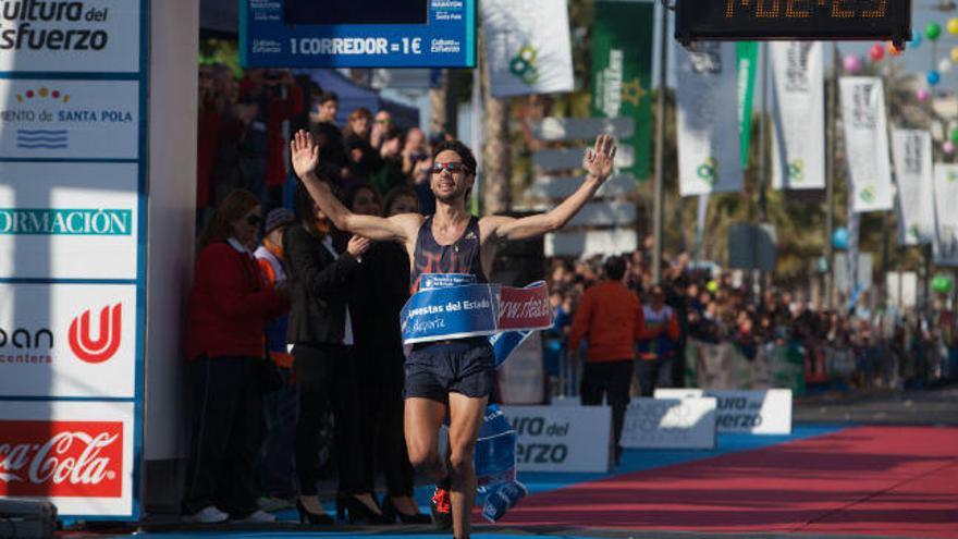 Javier Guerra entrando en meta