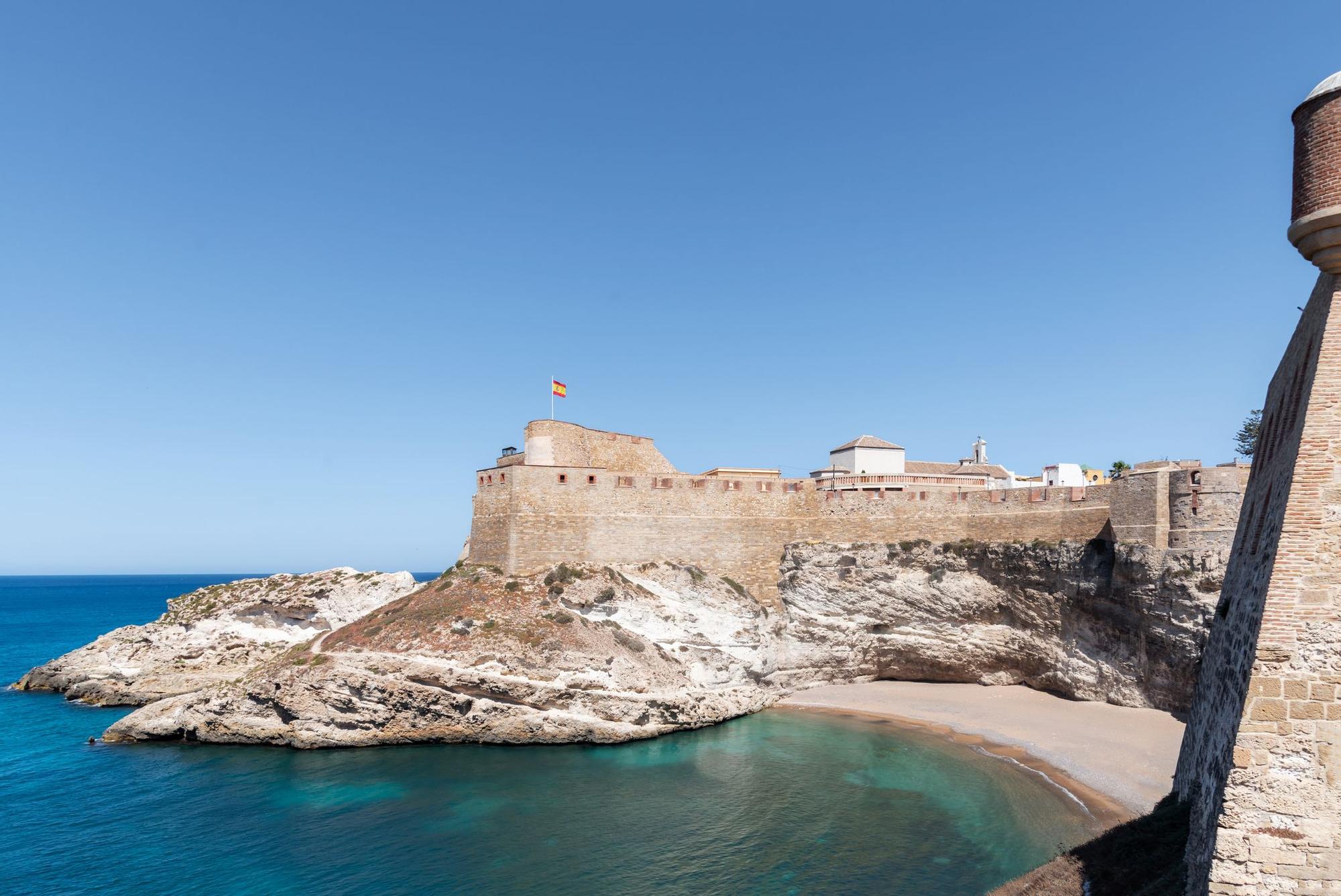 Su ciudadela es una de las fortificaciones más grandes de toda España