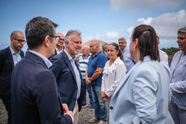 Inauguración carretera que atraviesa las coladas de La Palma "La puerta del futuro"