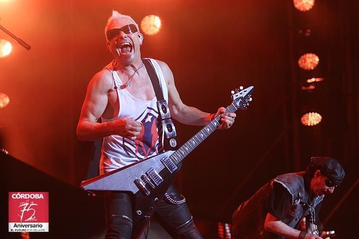 FOTOGALERÍA || Scorpions, con Medina Azahara y Sabaton, en Los Califas