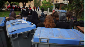 Les dues lleis de Castells posen en peu de guerra els universitaris