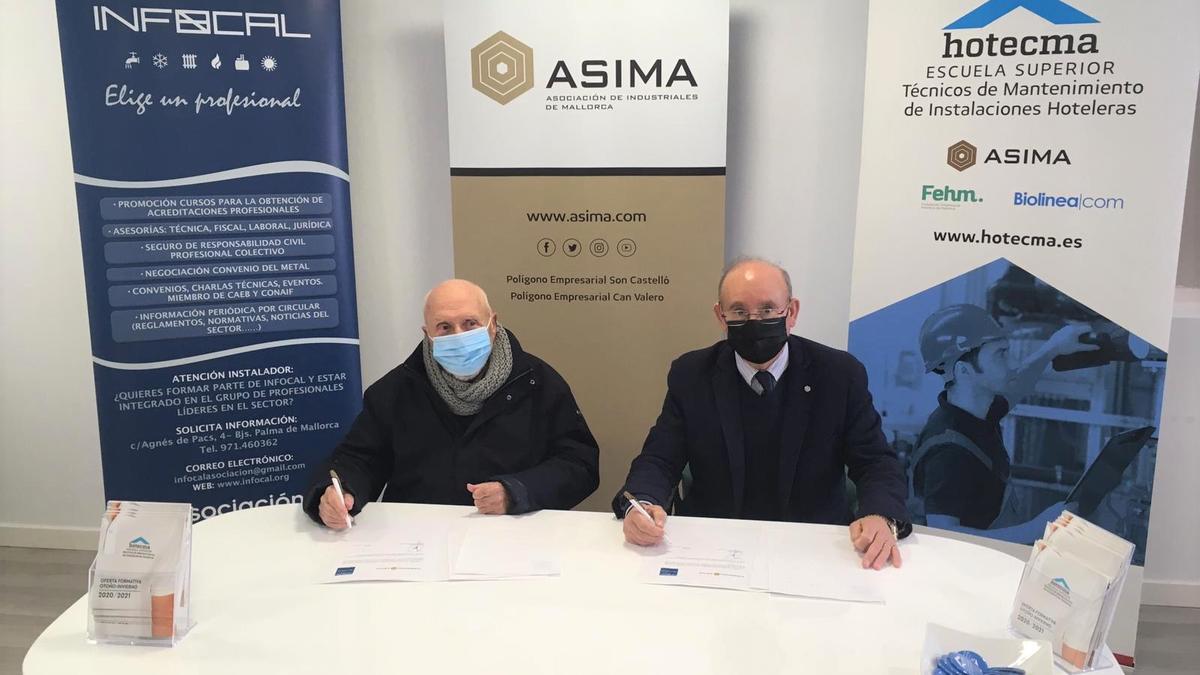 El presidente de la Fundación ASIMA, Francisco Martorell Esteban, y el presidente de la Asociación de Industriales Instaladores de Fontanería (INFOCAL), Andreu J. Arbona Pizá, han firmado un convenio de colaboración.