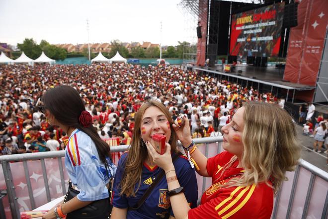 Gijón vive la final del mundial en el Hermanos Castro