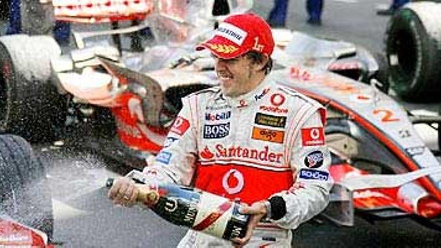 Alonso gana en Mónaco y lidera el Mundial de F-1