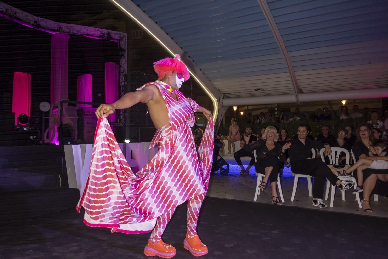 Torrevieja Weekend, espectáculo y moda en el corazón de Torrevieja, de la mano de Eduardo _Navarrete