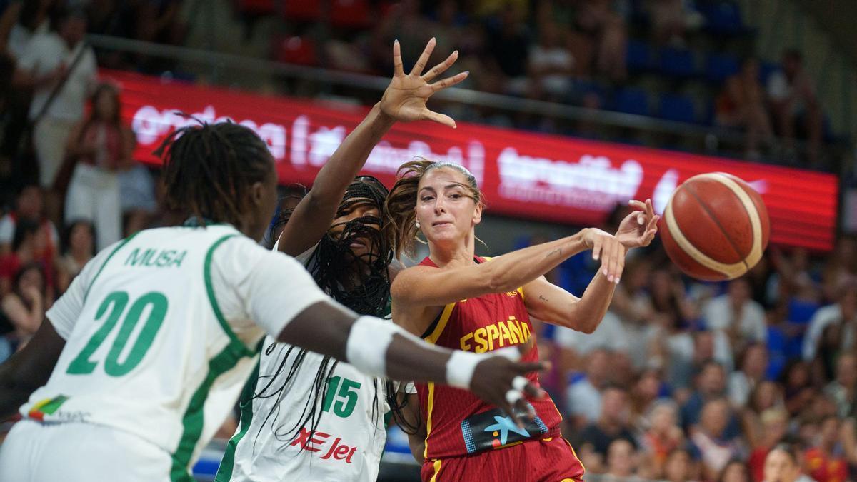 Spain Women's Basketball Team Changes Schedule for World Cup Preparation Match in Zaragoza