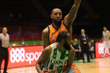 Partido Coosur Real Betis - Valencia Basket