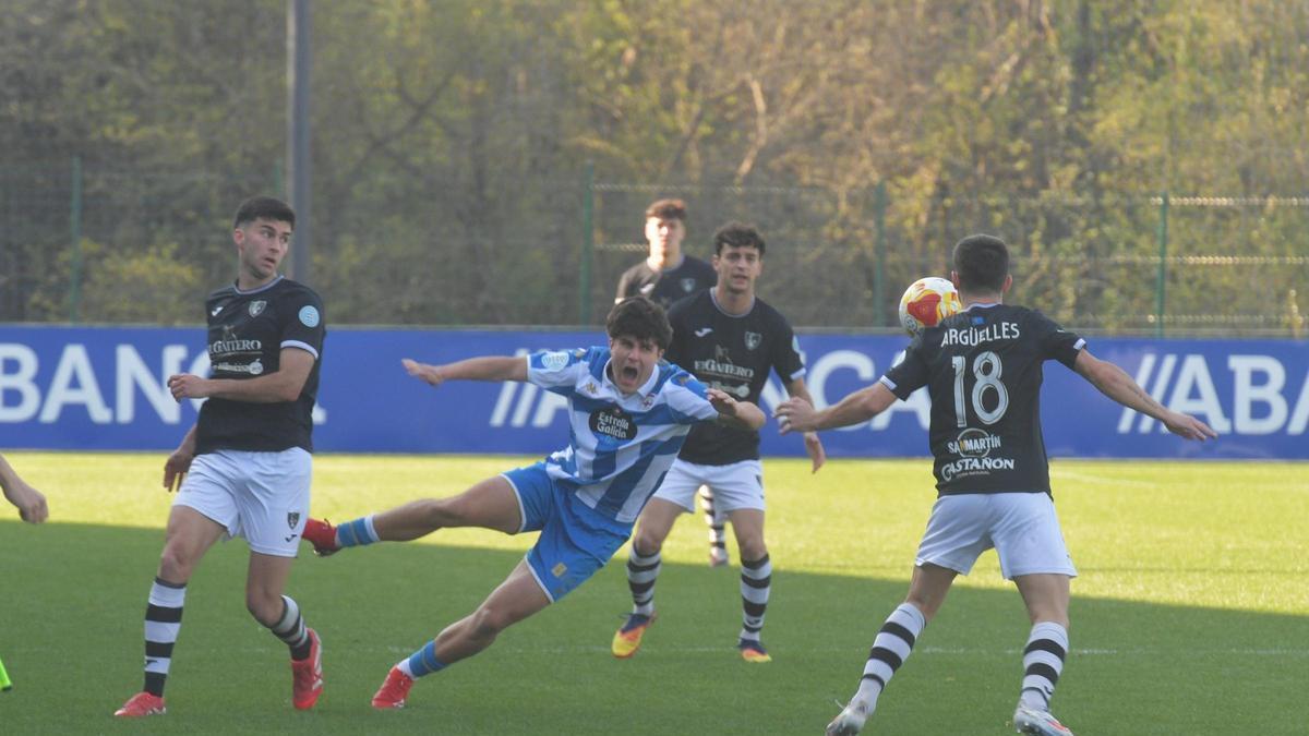 El Fabril vence al Lealtad (3-1) en Abegondo