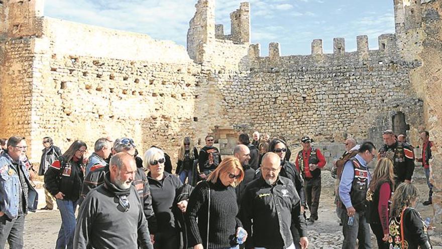 La Diputación pone en valor el atractivo del castillo de Xivert