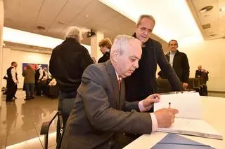 El periodista José Febles recoge en un libro los orígenes del Carnaval