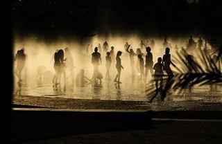 Aquí sí hay playa: los mejores embalses, lagos y espacios naturales para bañarse en Madrid