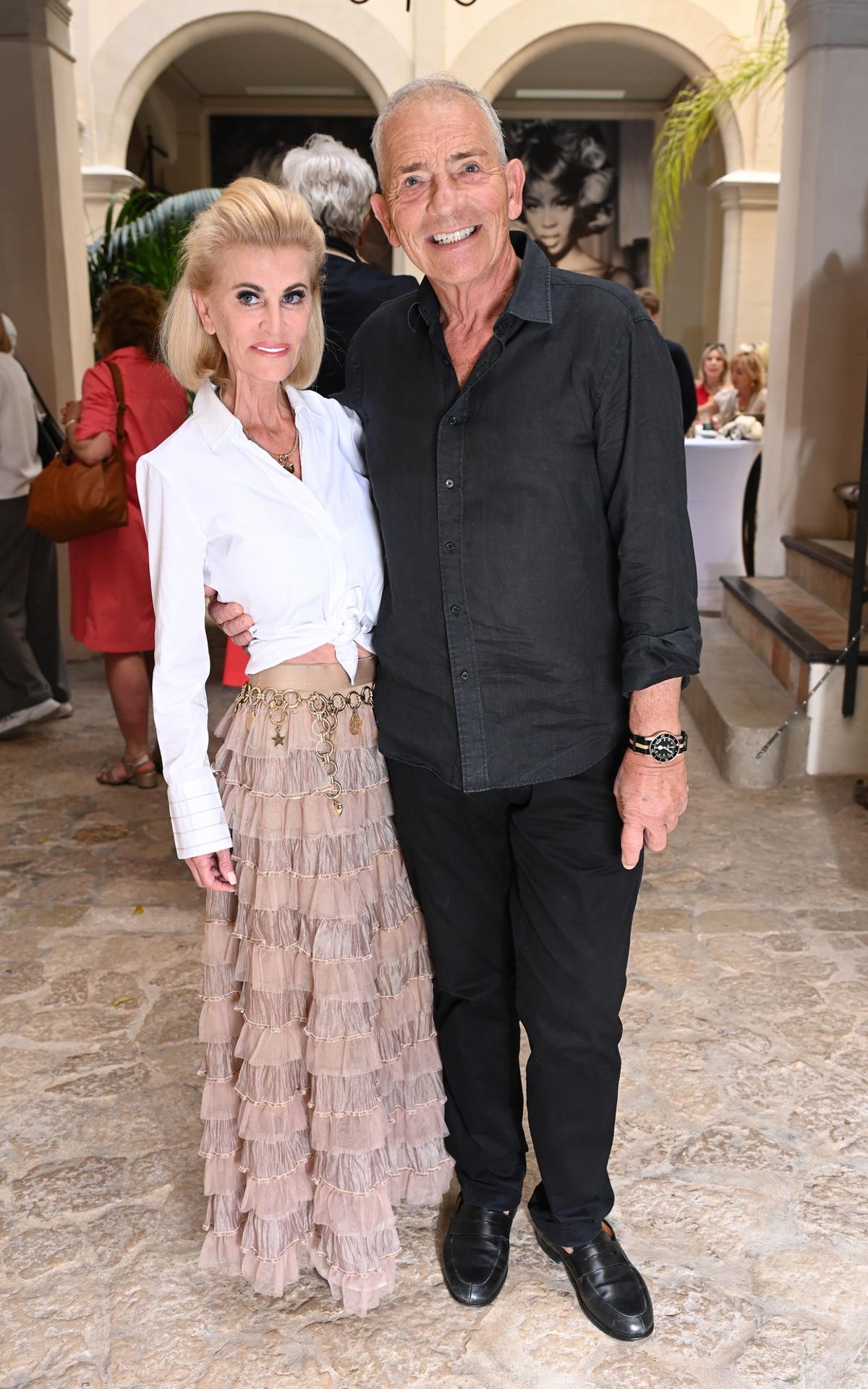 Katja Lonnes und Konstantin Jacoby.
