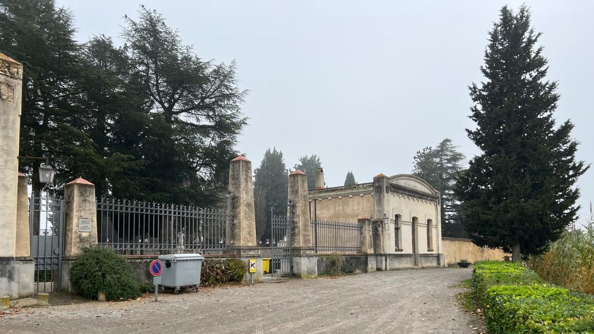 El cementiri de la Bisbal d'Empordà.