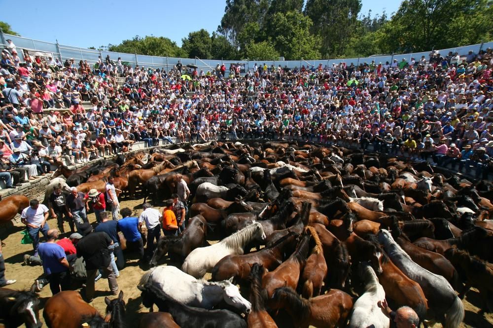 Curro solidario en Sabucedo // Bernabé/Víctor Espino