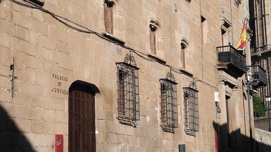 El Ayuntamiento de Plasencia recurre al Estado para recuperar la Casa del Deán