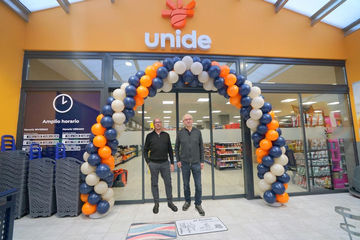 Así ha sido la inauguración del centro comercial de Alcañices