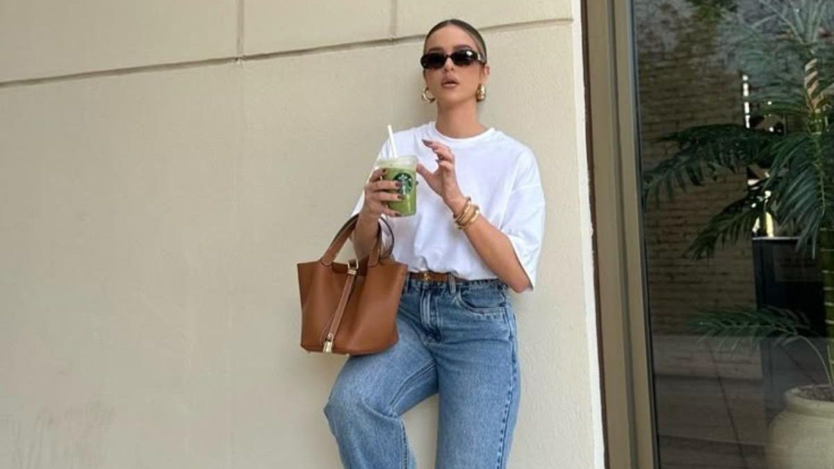 Como editora de moda puedo decir que la camiseta blanca básica perfecta está en Stradivarius