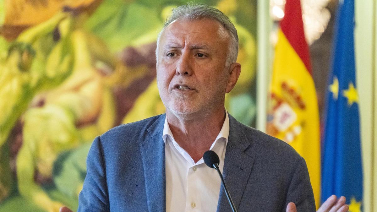 Ángel Víctor Torres, ministro de Política Territorial y Memoria Democrática.