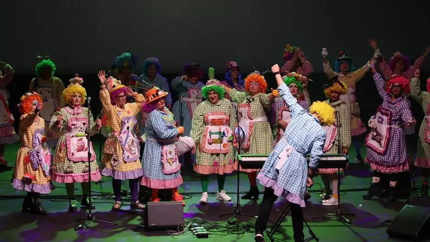 Pantaleón, comparsa que quedó en segundo puesto en el concurso del Entroido de A Coruña.