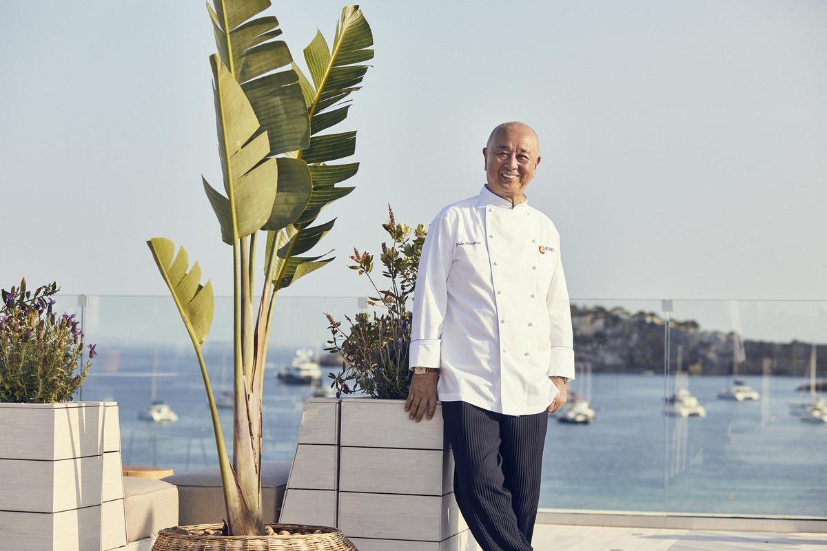 Nobu Matsuhisa en Nobu Hotel Ibiza Bay, donde celebrará el 30 de junio una cena Omakase junto a Walt Sidoravicius.