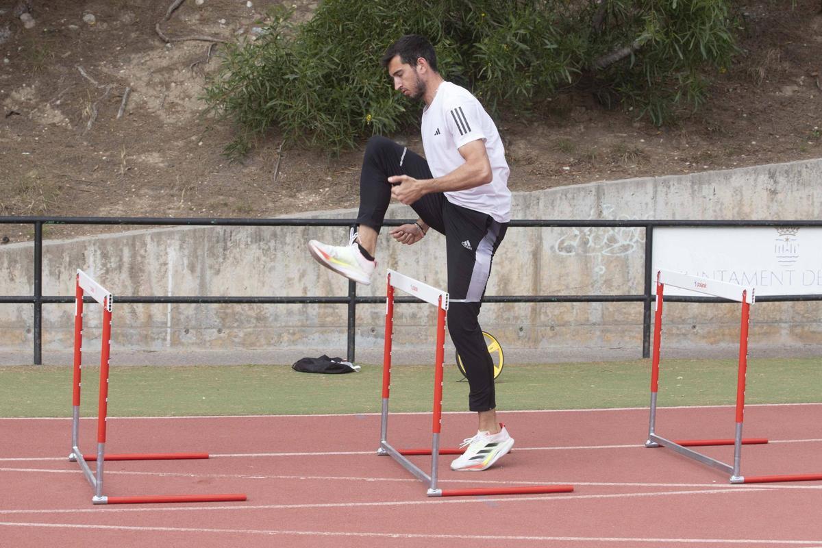 El atleta de Bellreguard durante una sesión preparatoria