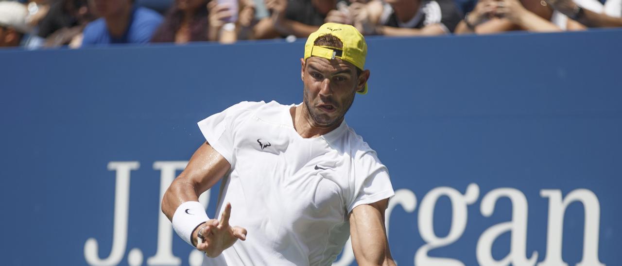 Nadal entrena en las pistas de Flushing Meadows