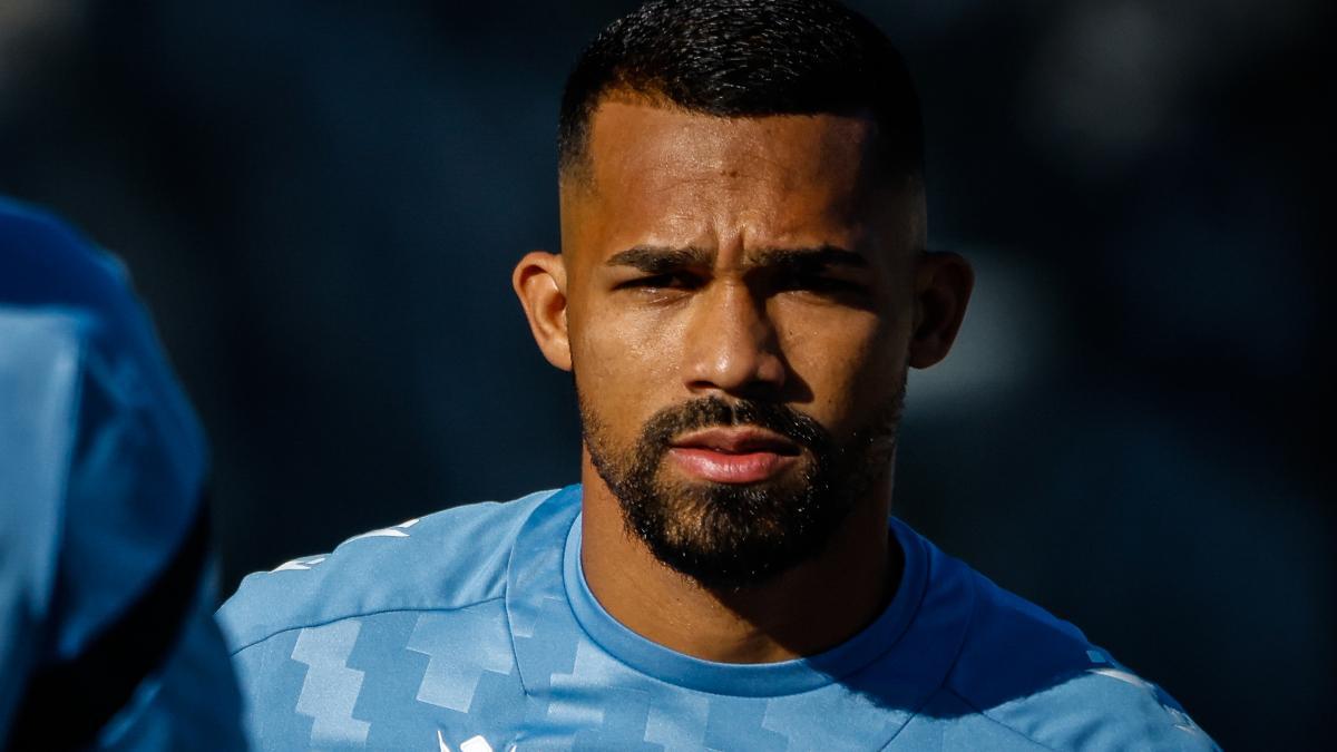 Yangel Herrera, lastrado por los problemas físicos desde su llegada a la Real Sociedad