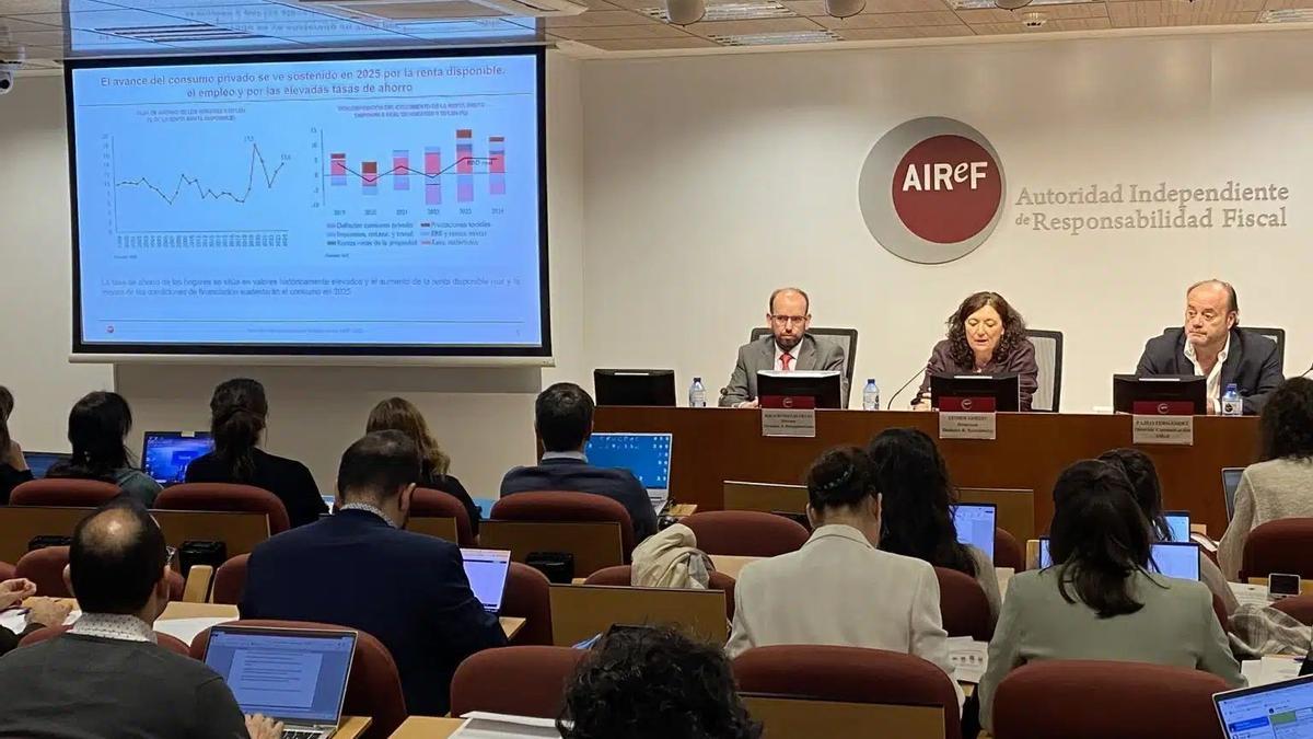 Un momento de la presentación de los datos de la Airef, este jueves.