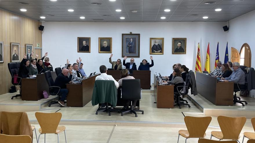 PP y Vox esconden el acuerdo que ha permitido aprobar el presupuesto de Sant Josep
