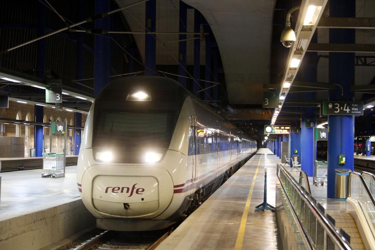 Tren Avant entre Lleida y Barcelona