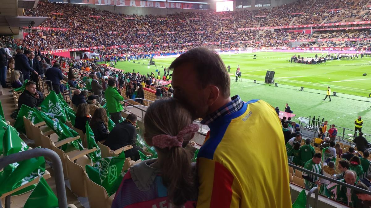 Padre e hija, en La Cartuja